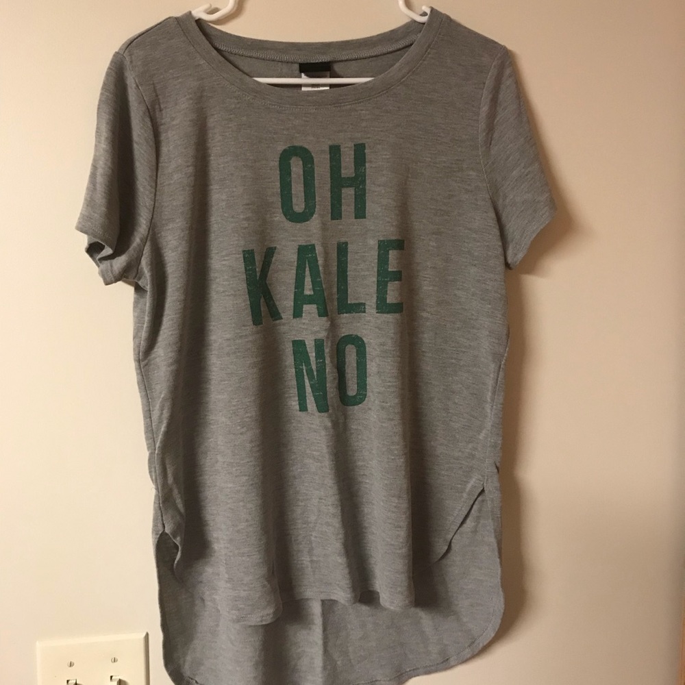 Grey tee